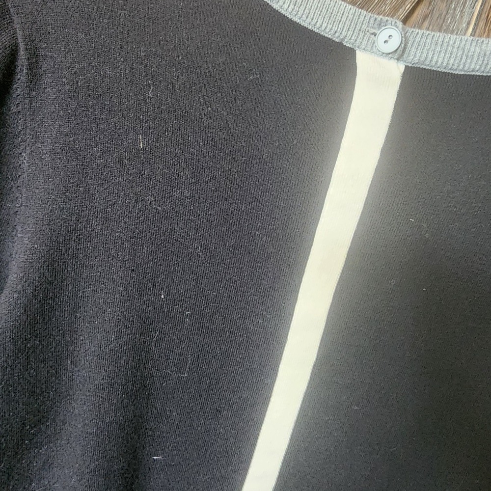 Talbots Sweater Size S Black Gray Color Block 3/4 Sleeve Pullover Silk Blend - Picture 6 of 6